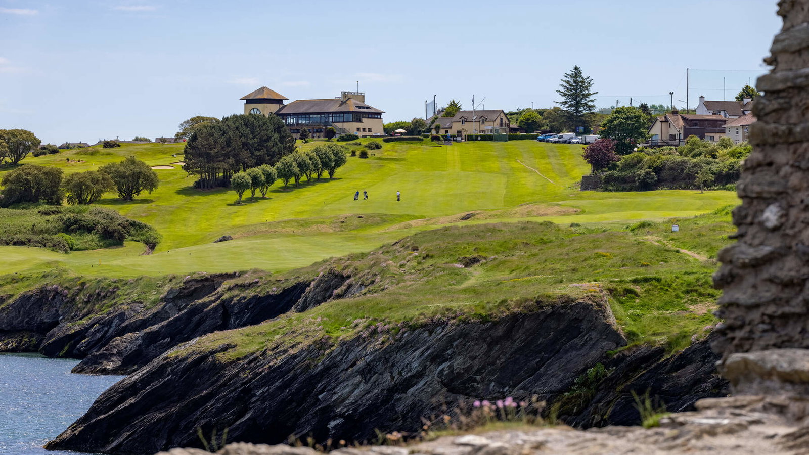 Golf Ireland provides GREEN LIGHT for British visitors